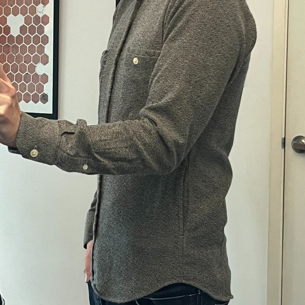 *Canadian Made* ~ Eighteen Waits ~ Long Sleeve Pocket Shirt Soft Grey *Vintage* - Picture 10 of 12